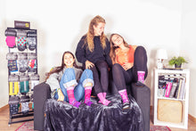 Cargar imagen en el visor de la galería, All I NEED - Campaña Día Mundial Contra el Cáncer de Mama (5795877617822)