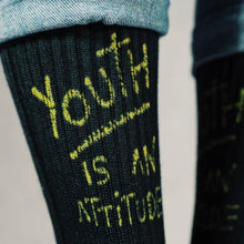 Cargar imagen en el visor de la galería, YOUTH (5667806281886)