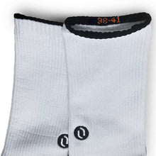 Cargar imagen en el visor de la galería, BASIC WHITE (EVO) (5667801563294)