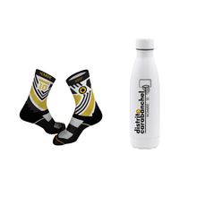 Cargar imagen en el visor de la galería, Pack: Calcetines y Botella Personalizados DC
